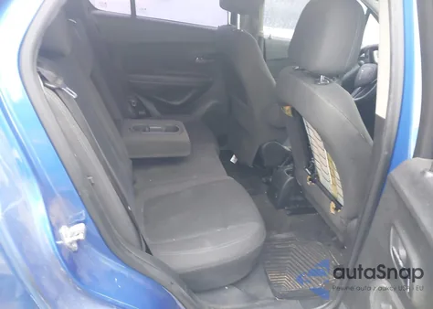 2015 Chevrolet Trax 1Ls z USA, uszkodzony, nr VIN KL7CJKSB8FB177751